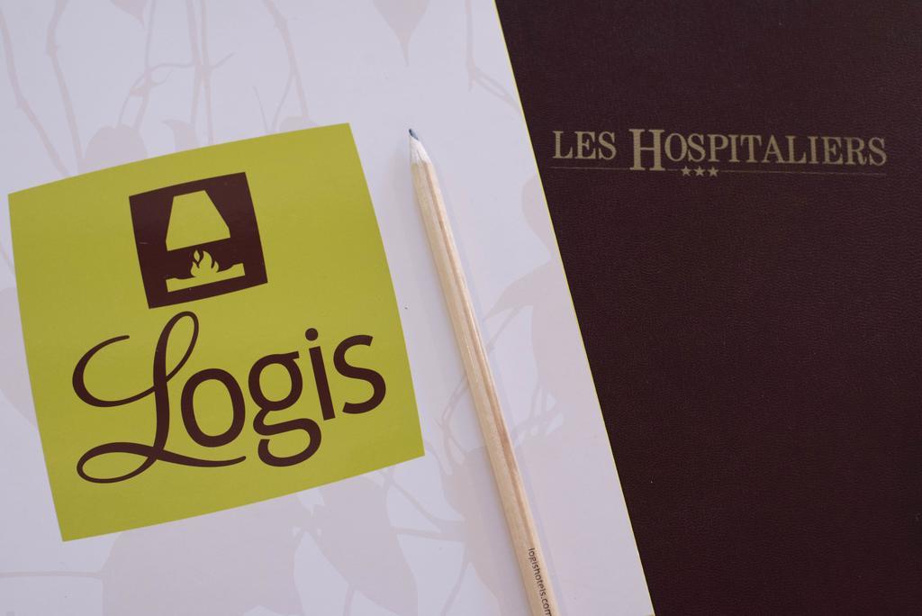 Logis Hotel Les Hospitaliers Le Poet-Laval Exterior photo